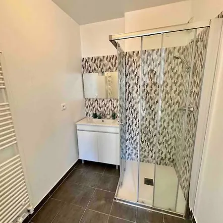 Magnificent Paris 302 Apartman